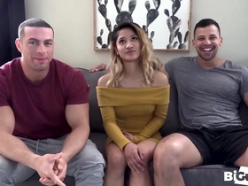 Petite Asian gets muscular cock in deepthroat