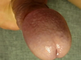 Amateur Japanese soloboy's intense wanking and cumshot