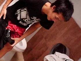 Gay twinks jerk off in Boxer Unloads 2